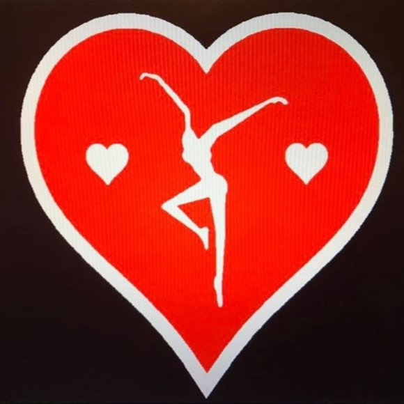 Meet your Posher, Sutton - Picture 5 of 9